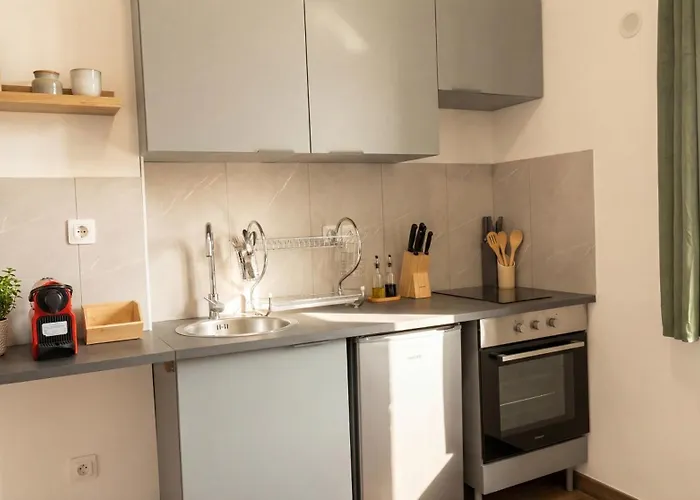 Signature Apartment *